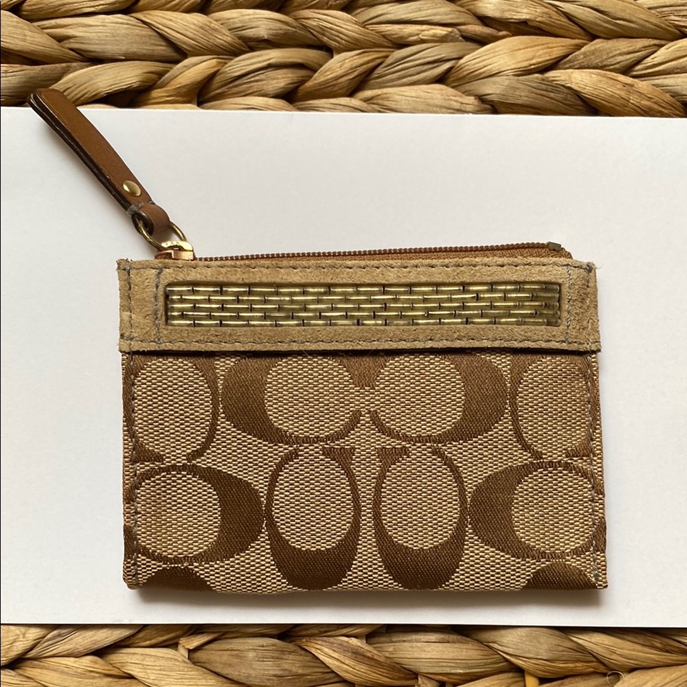 Coach Sig C Wallet / Cardholder with keychain